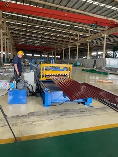 Industrial roof sheet forming line